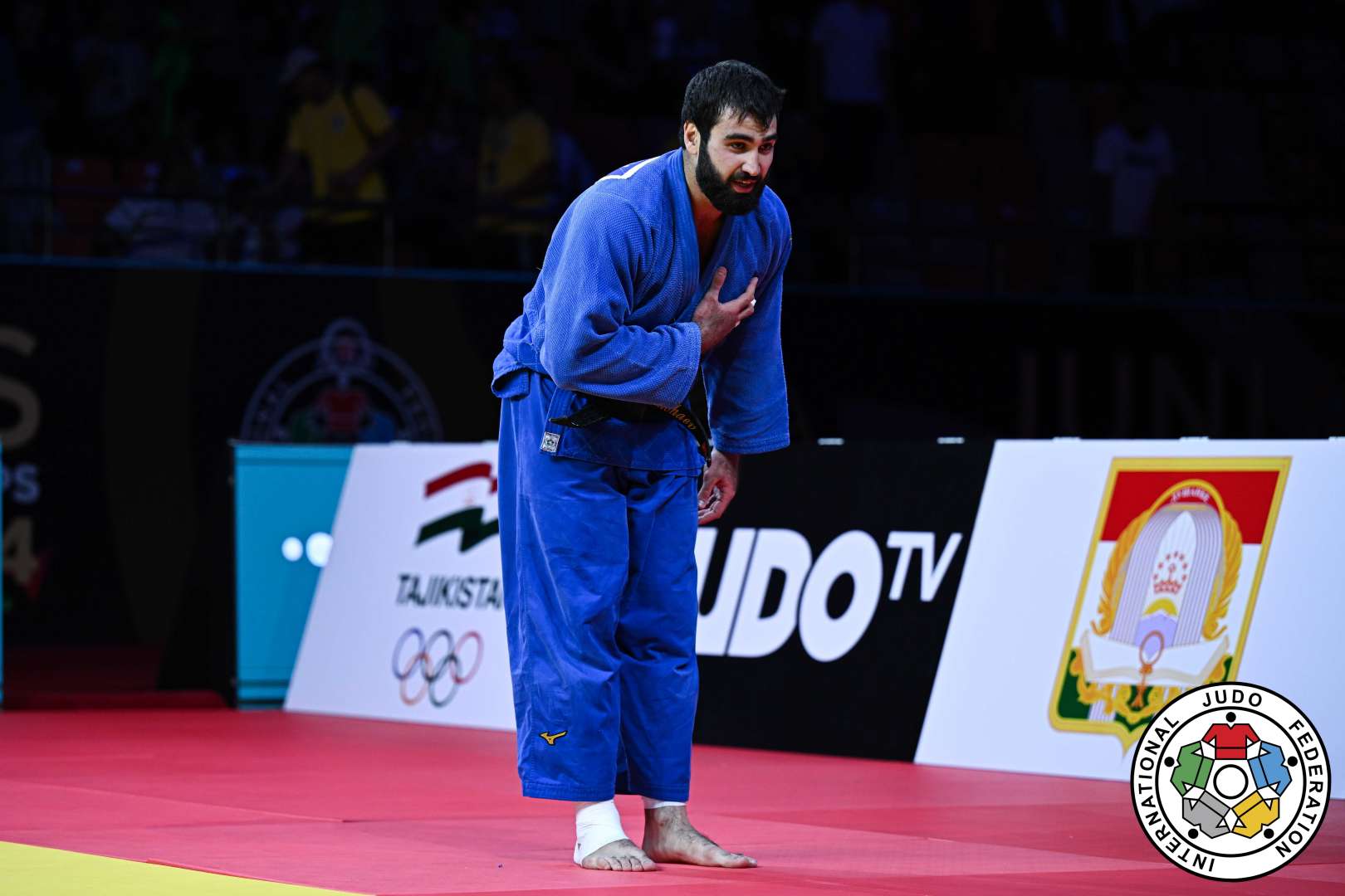 590_20241005_wchj_dushanbe_ijf_day4_100kg_final_aze_nasibov_ijf_batchaev_c_tk